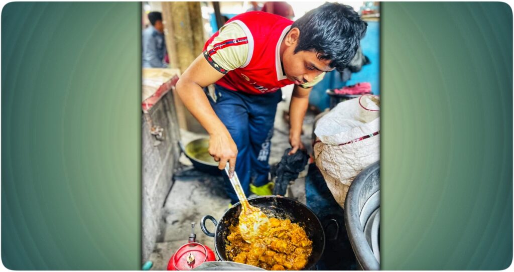 Cooking of Viral Sagarer Bhater Hotel